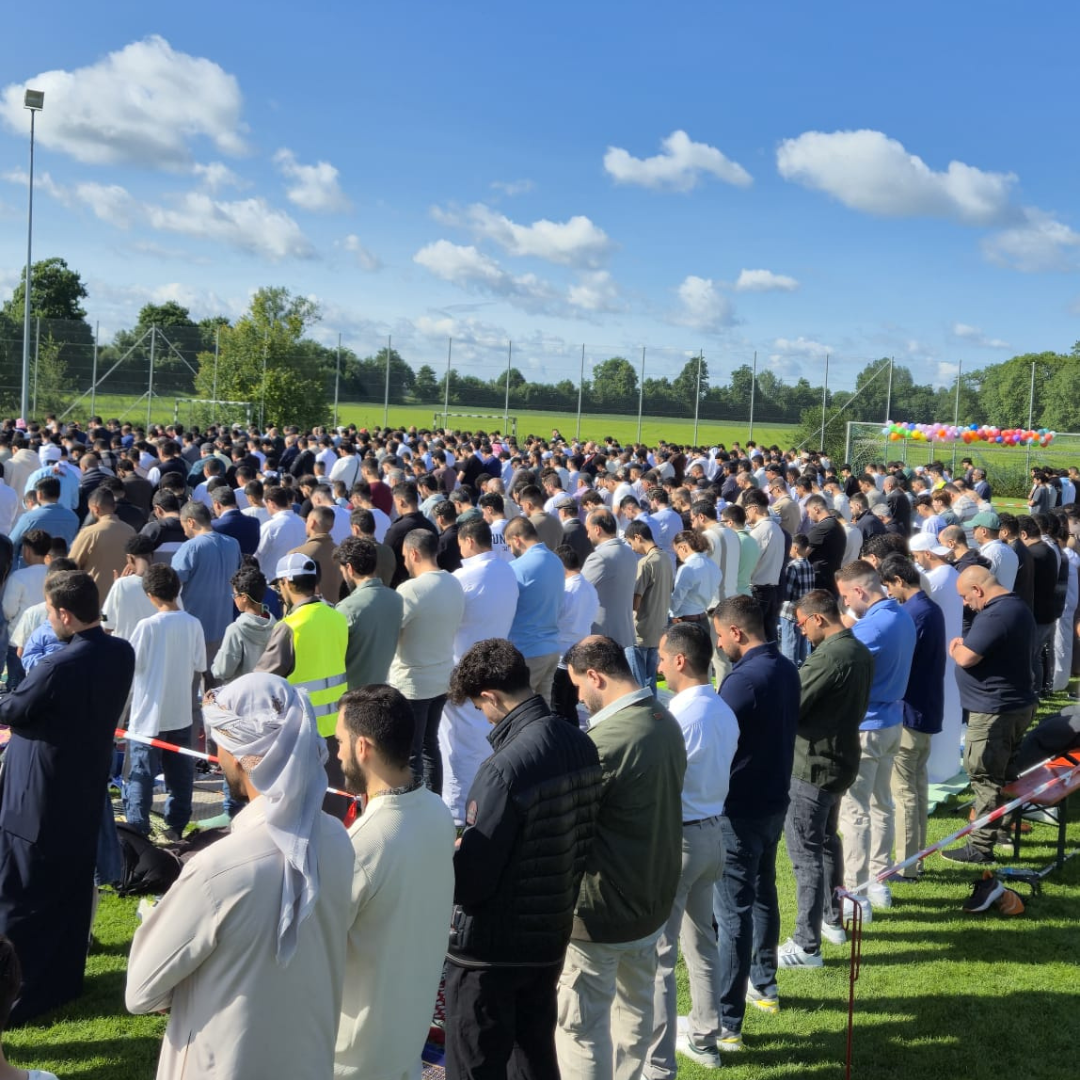 صلاة العيد1